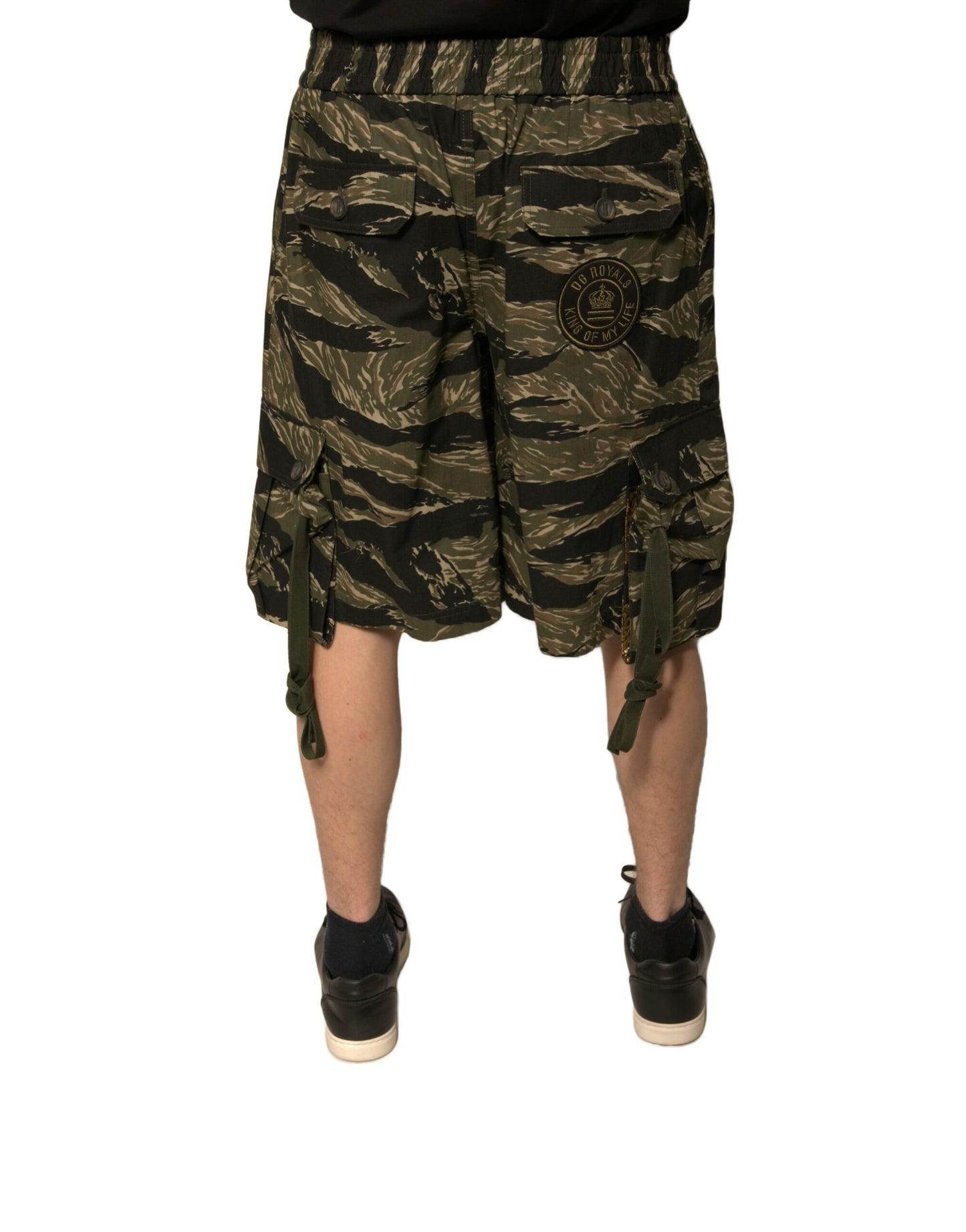 Outfito.ae