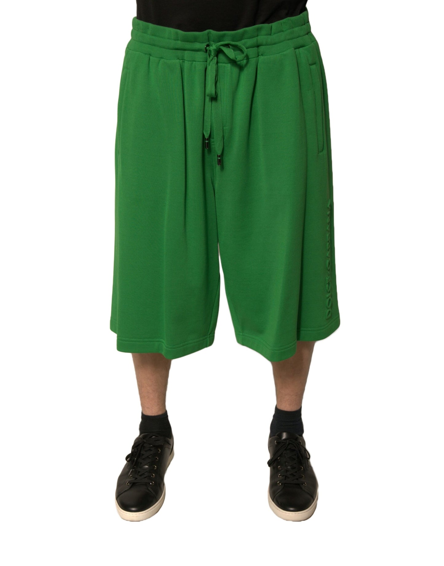 Outfito.ae
