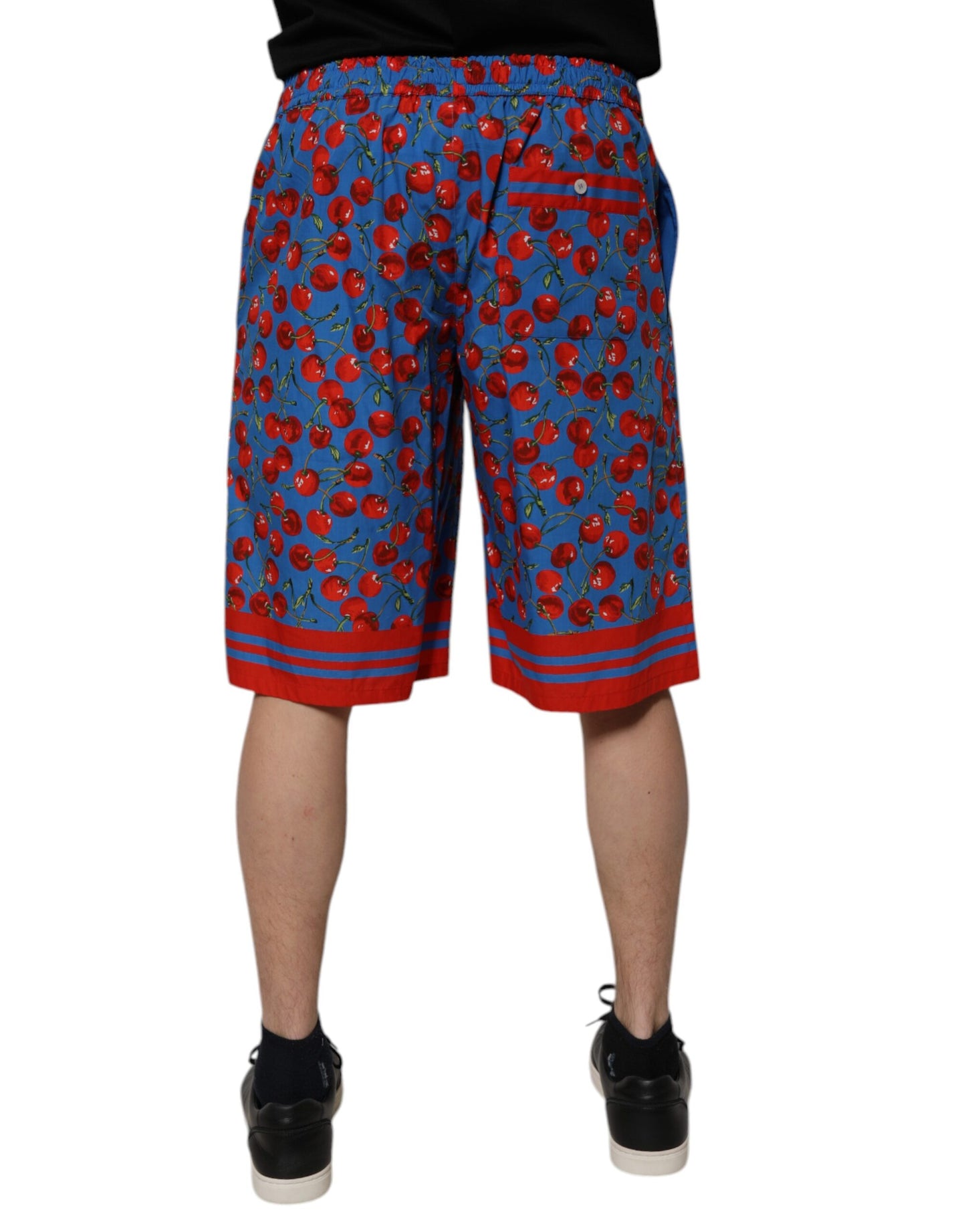 Outfito.ae