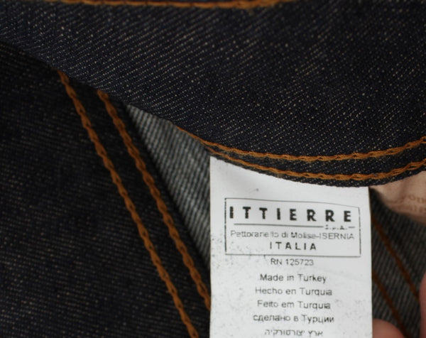 Outfito.ae