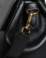 Outfito.ae