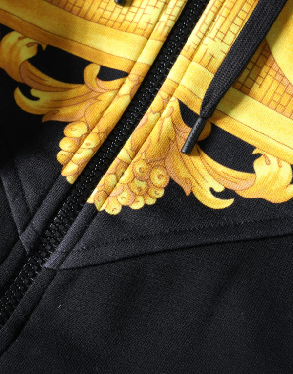 Outfito.ae