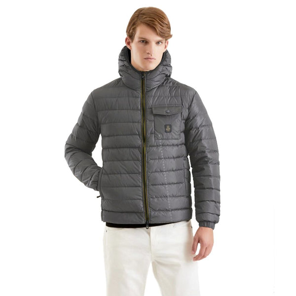 Outfito.ae