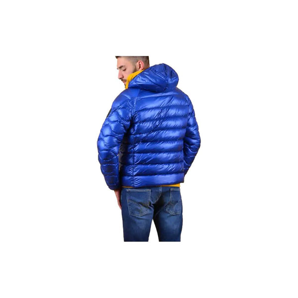 Outfito.ae