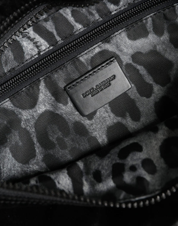 Outfito.ae