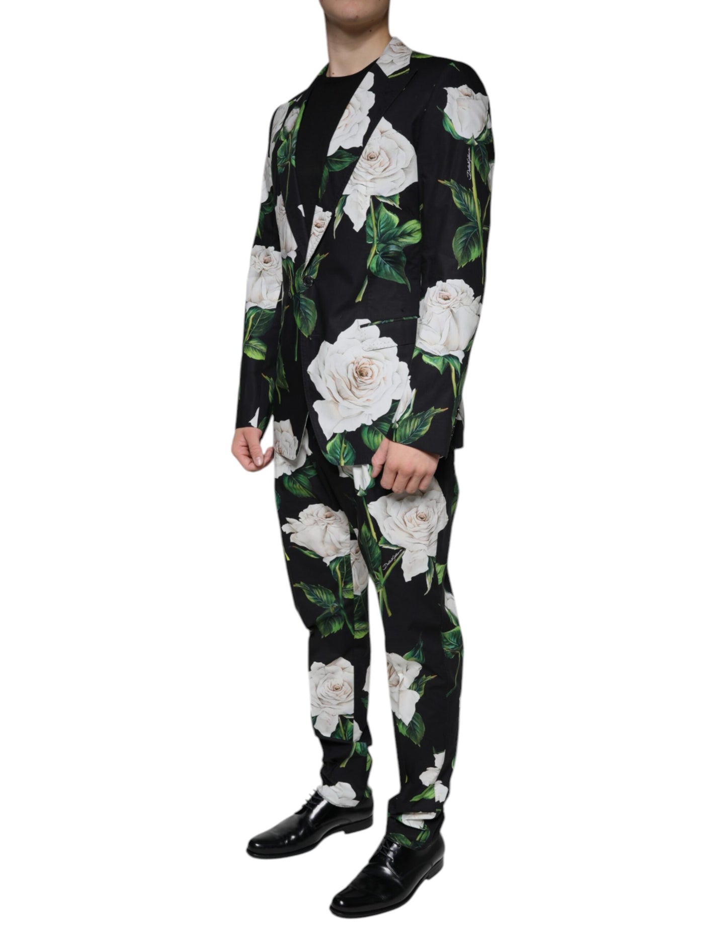 Outfito.ae