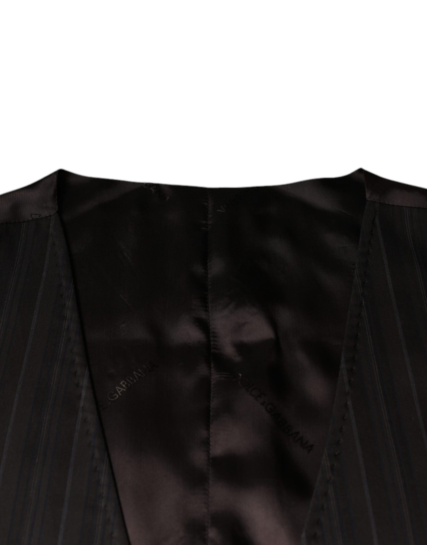 Outfito.ae