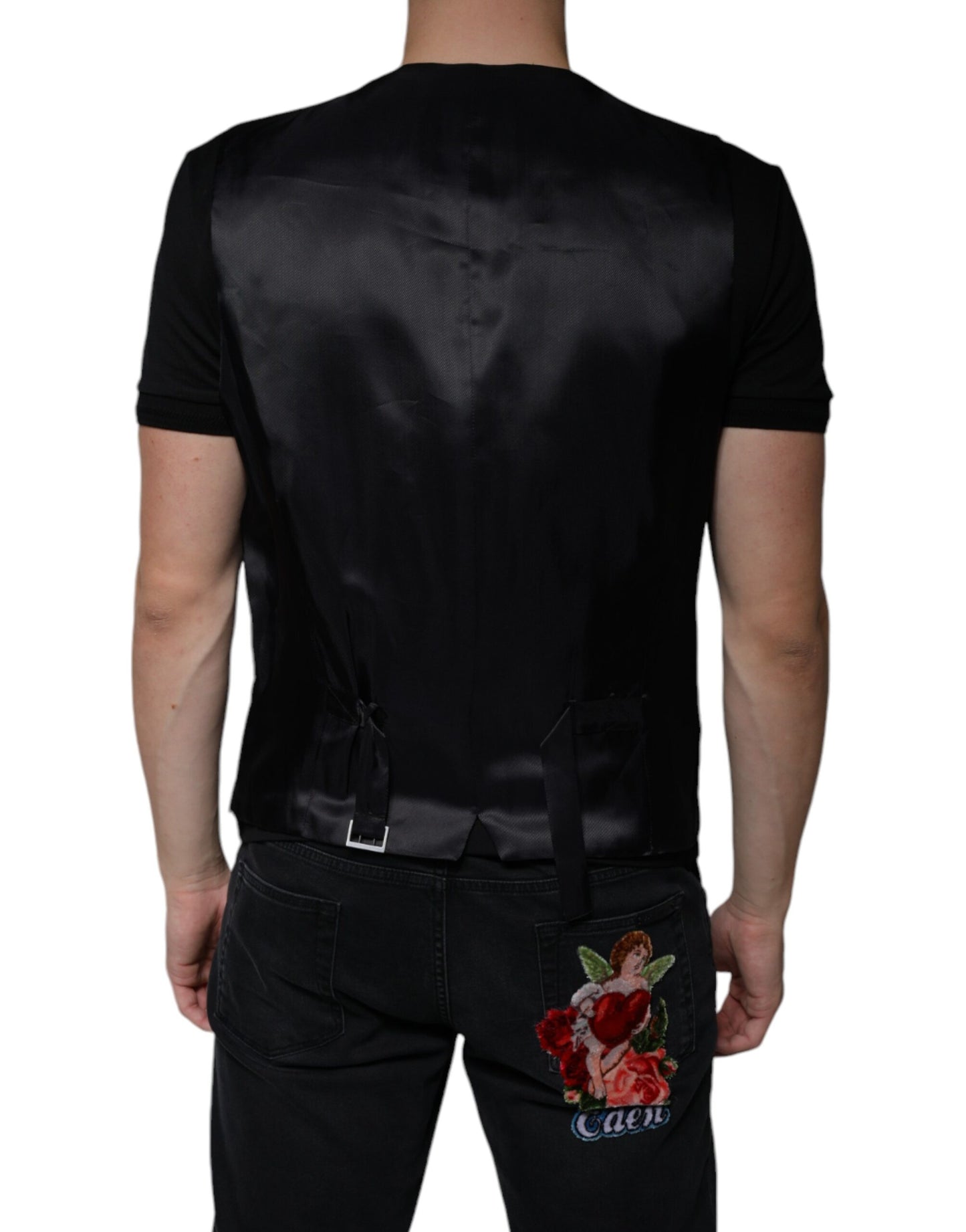 Outfito.ae