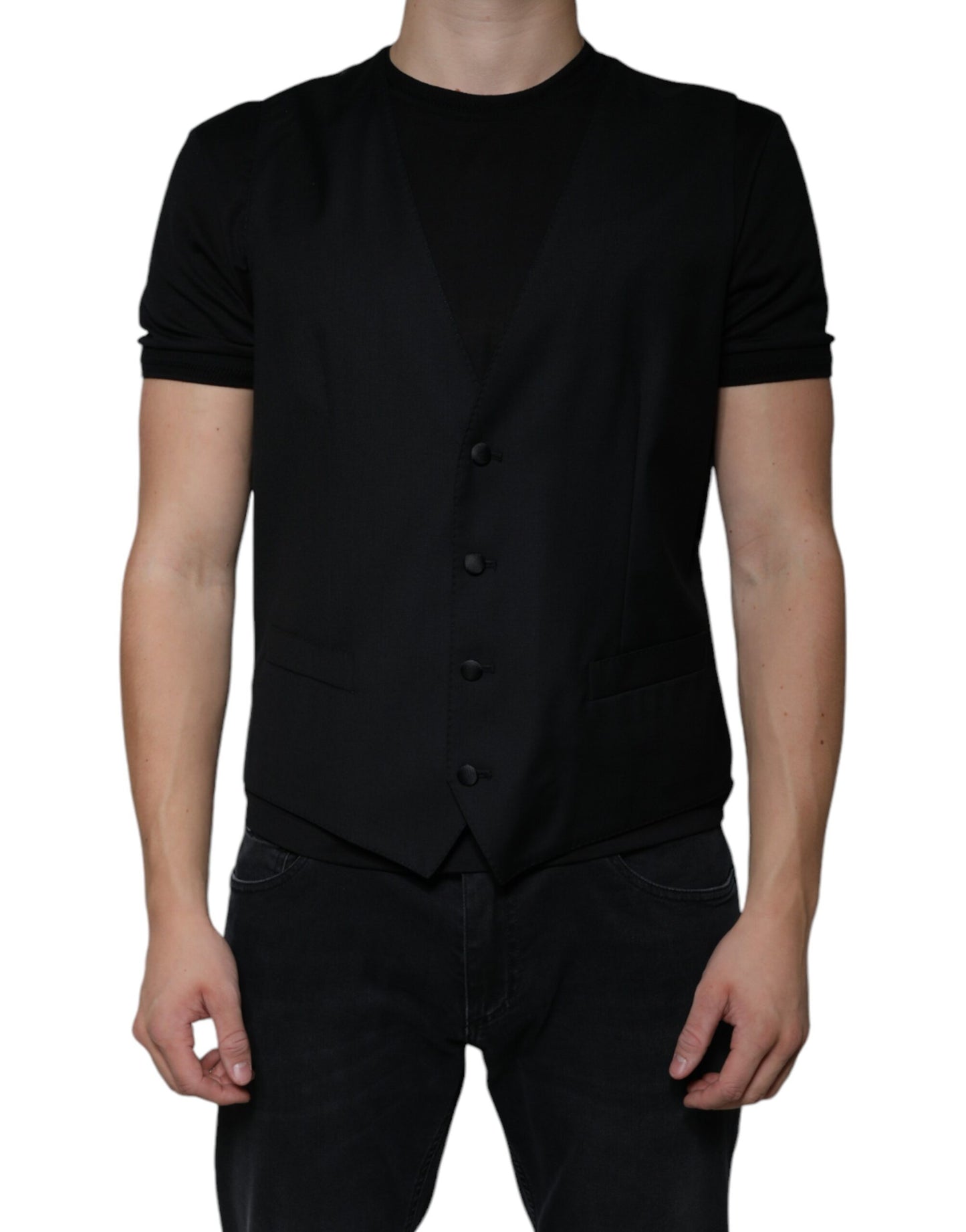 Outfito.ae