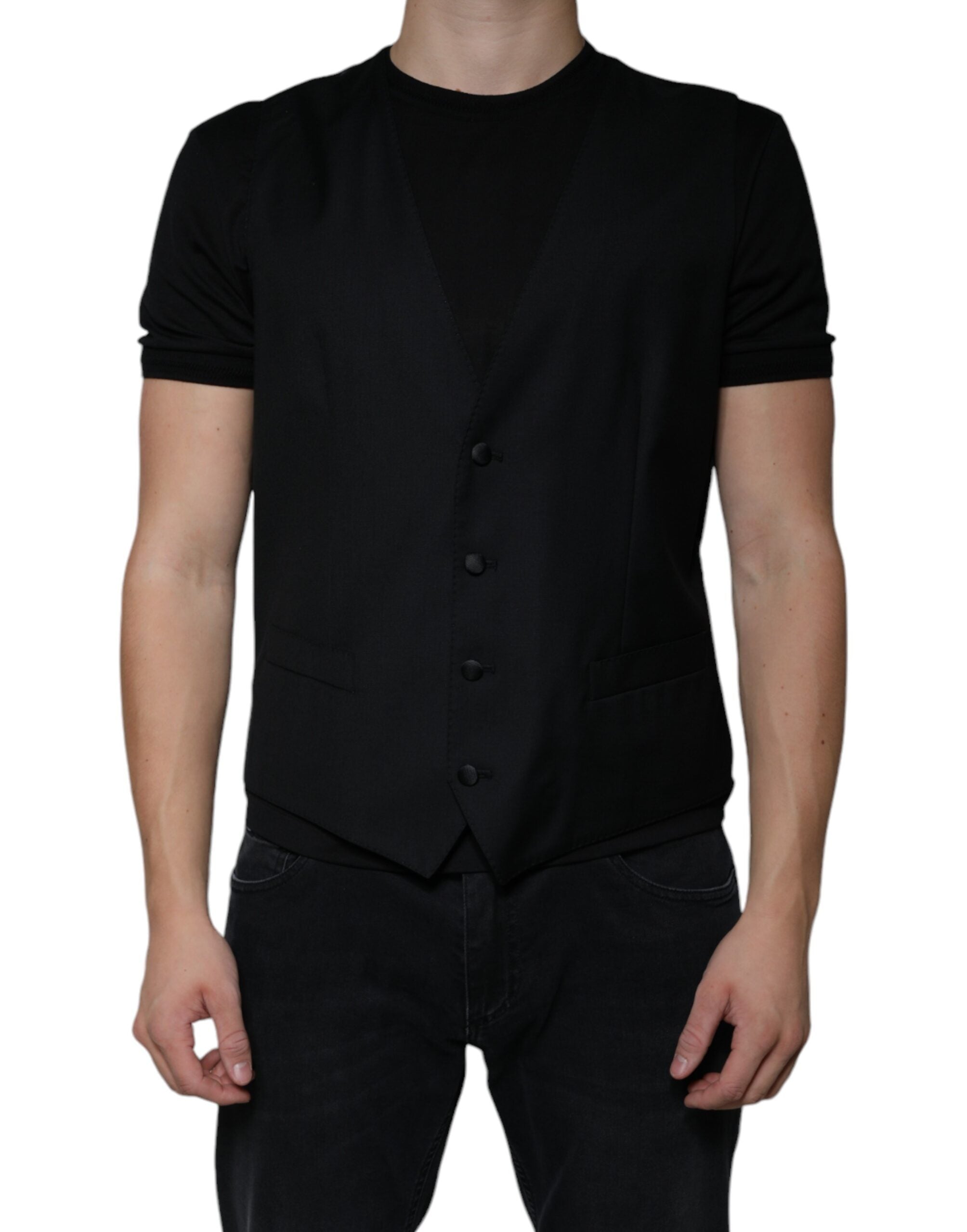 Outfito.ae