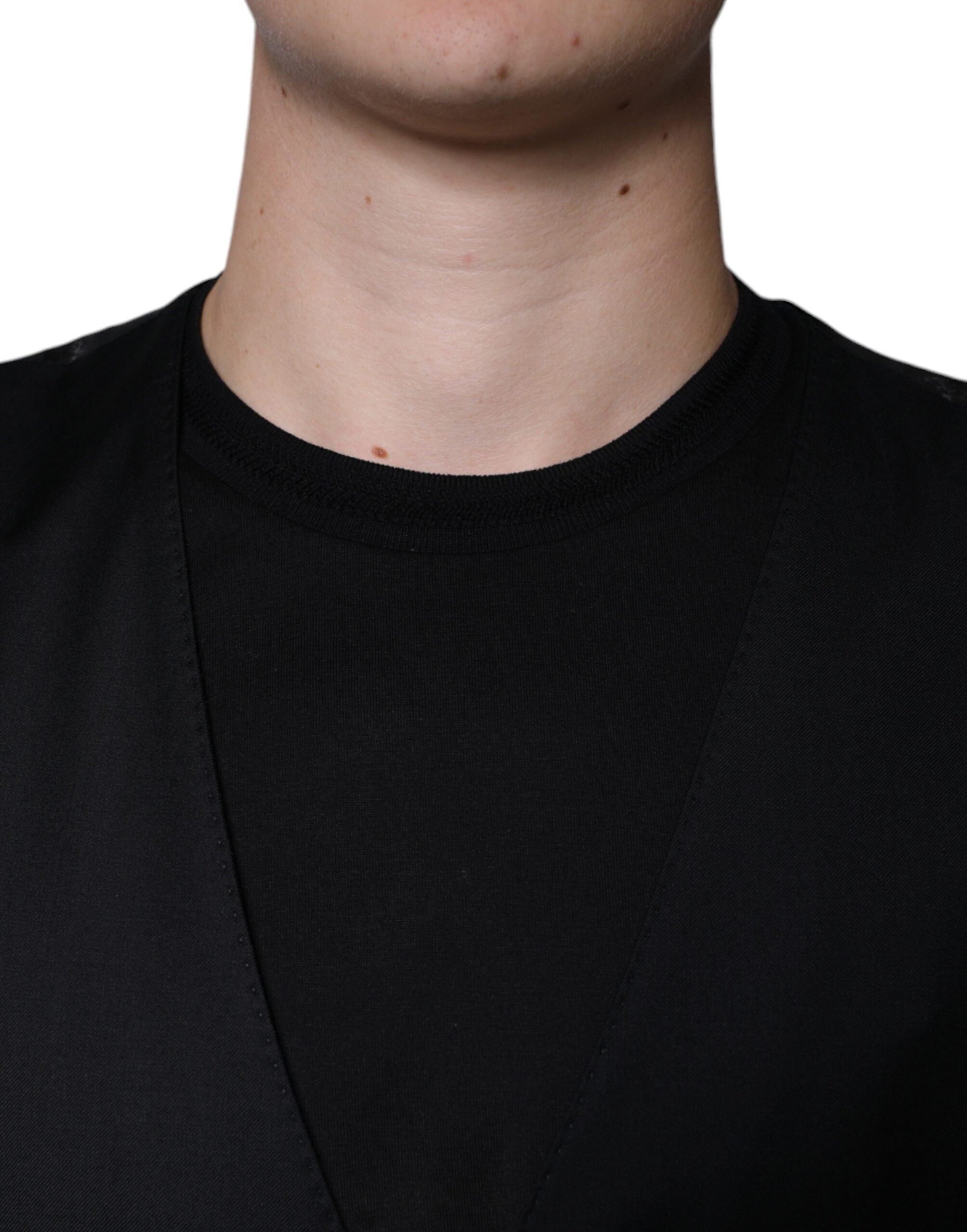 Outfito.ae