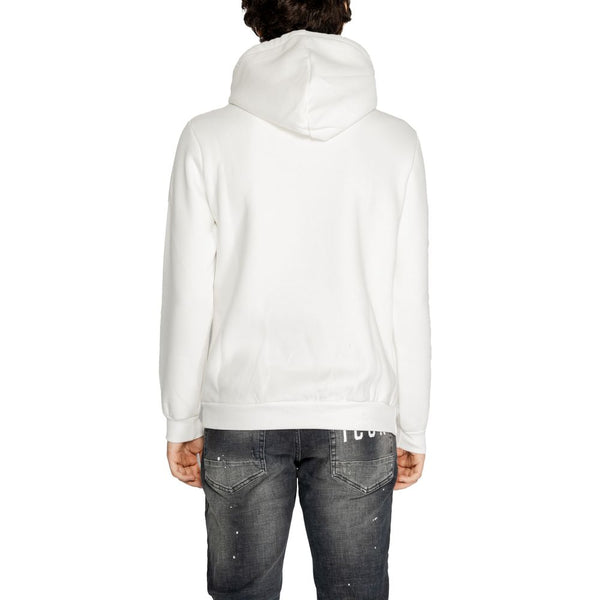 Outfito.ae
