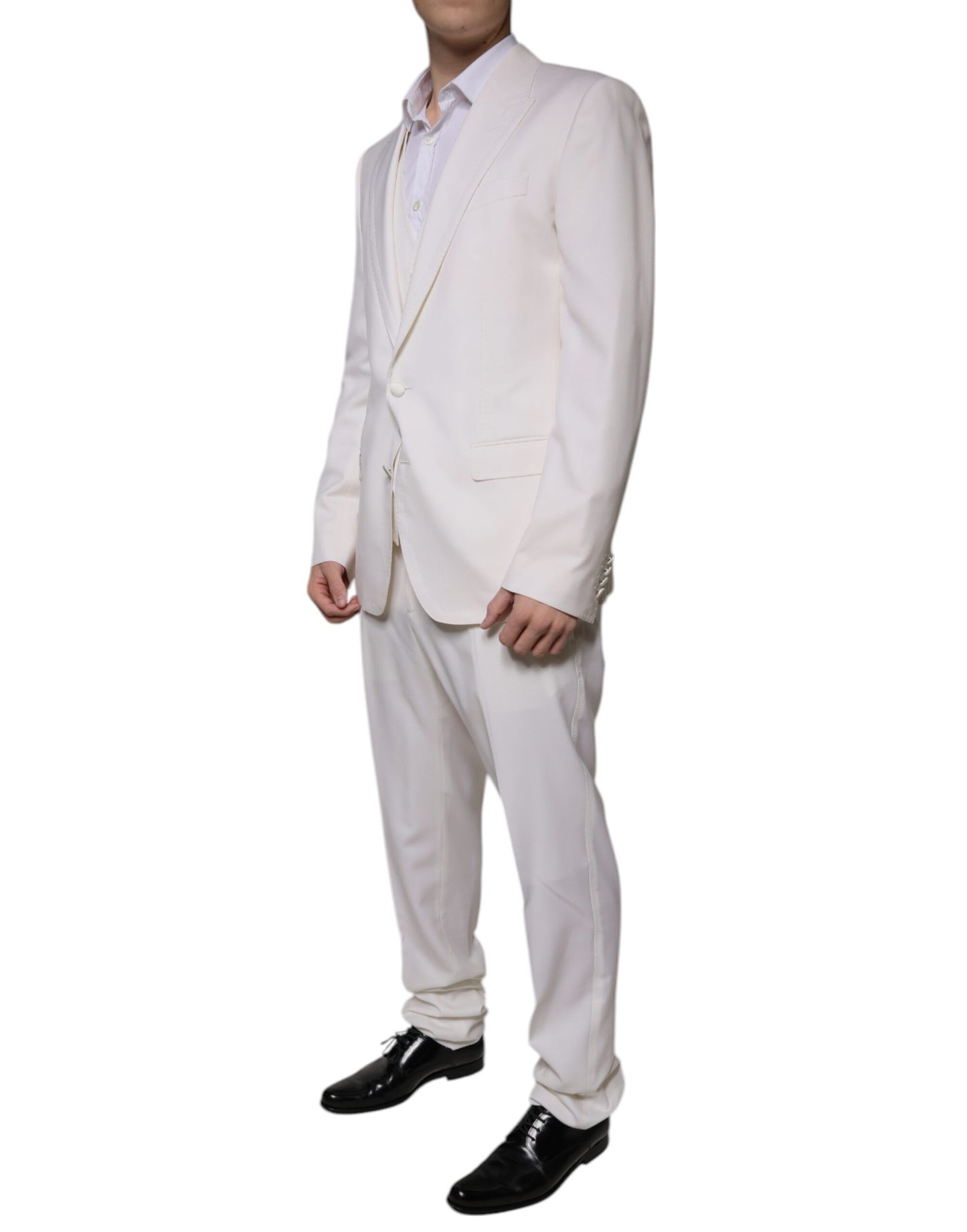 Outfito.ae