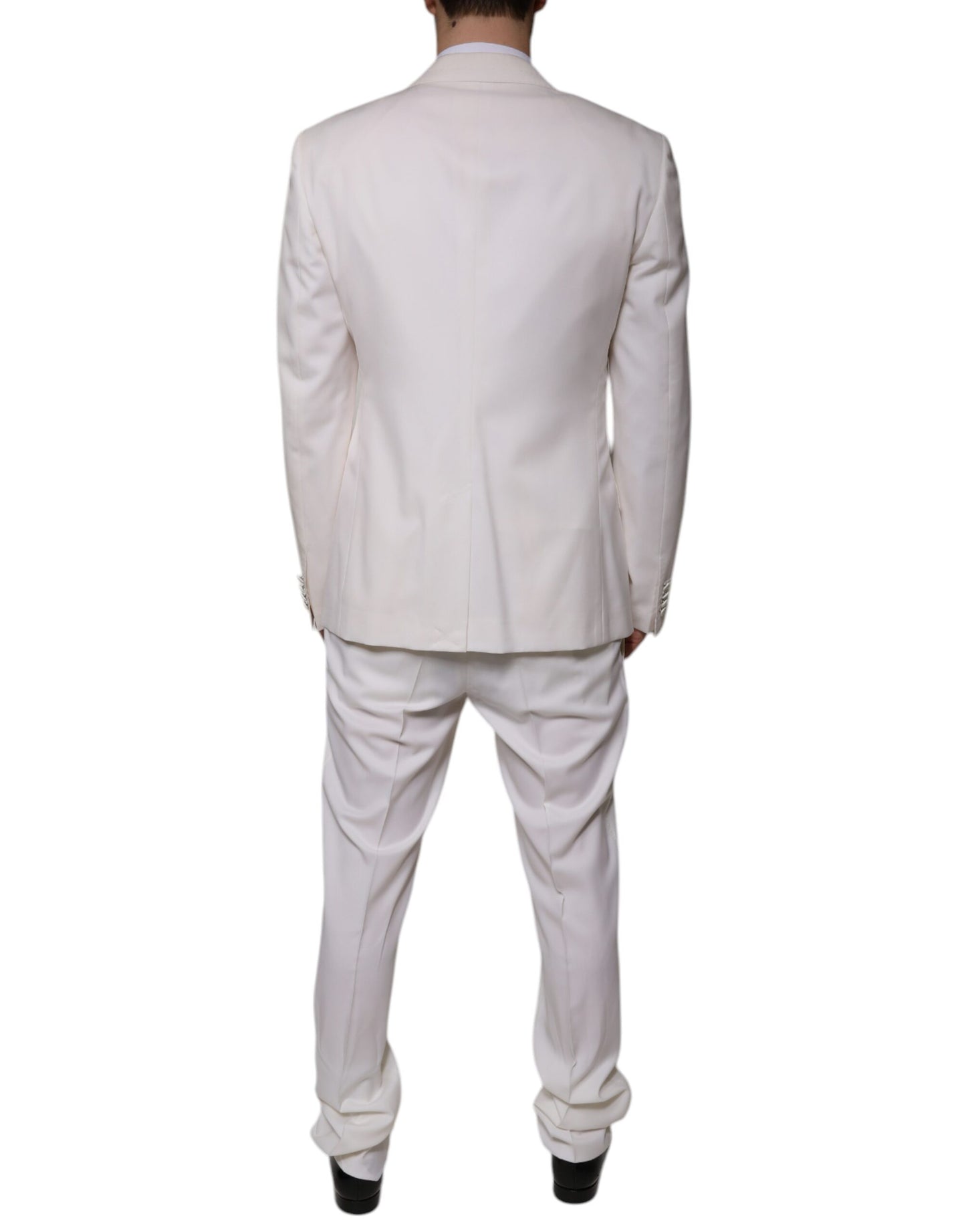 Outfito.ae