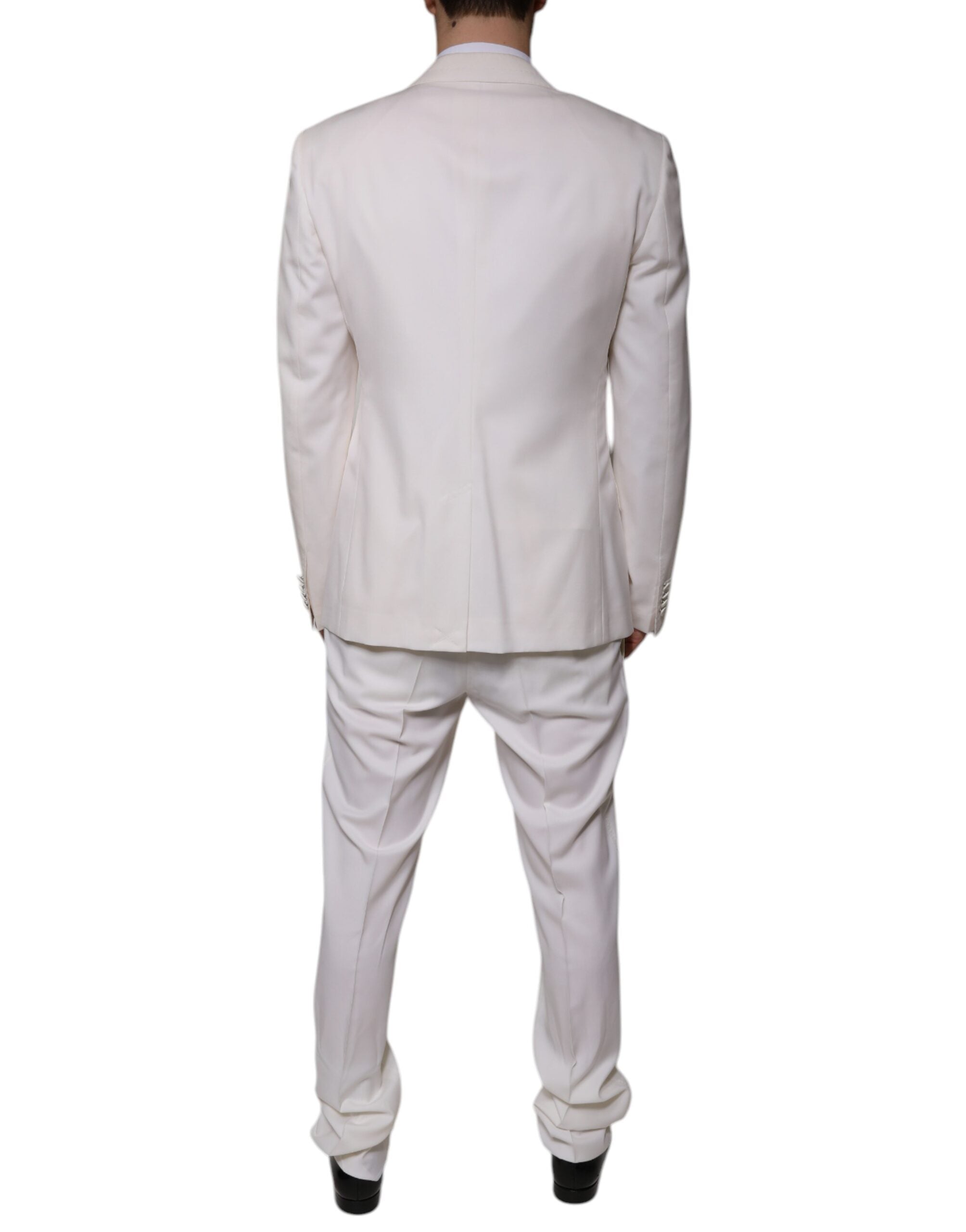 Outfito.ae