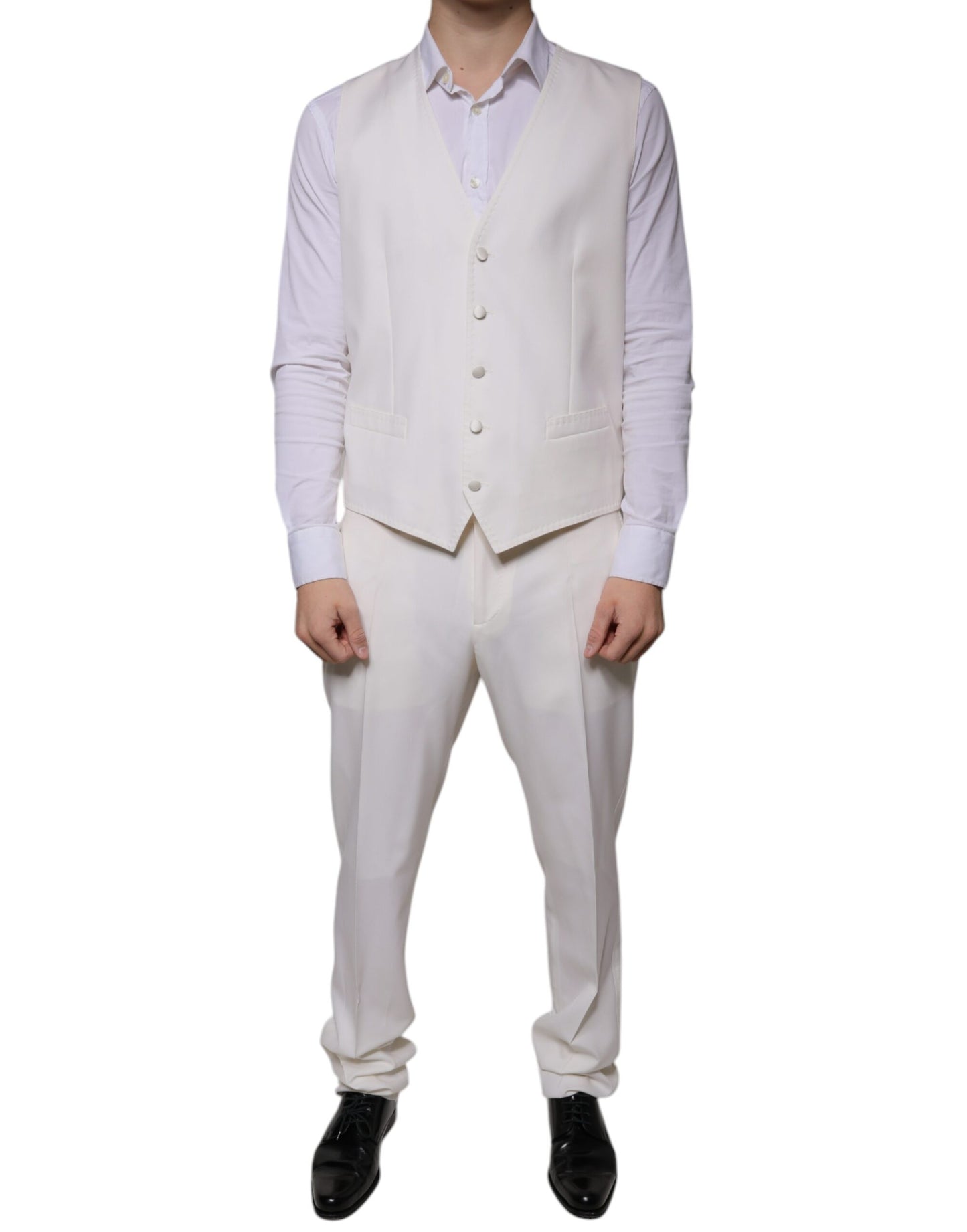 Outfito.ae