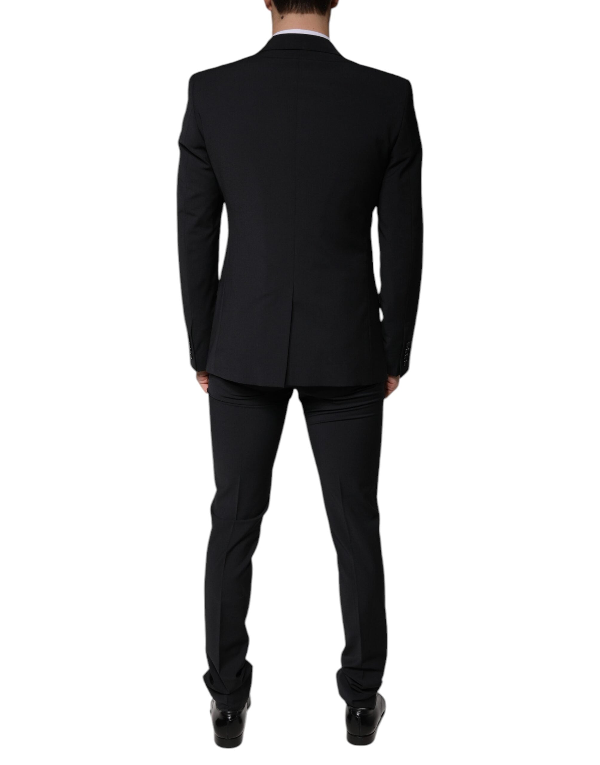 Outfito.ae