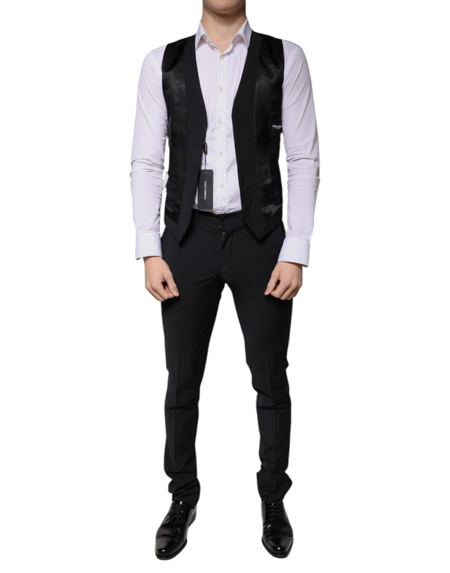 Outfito.ae