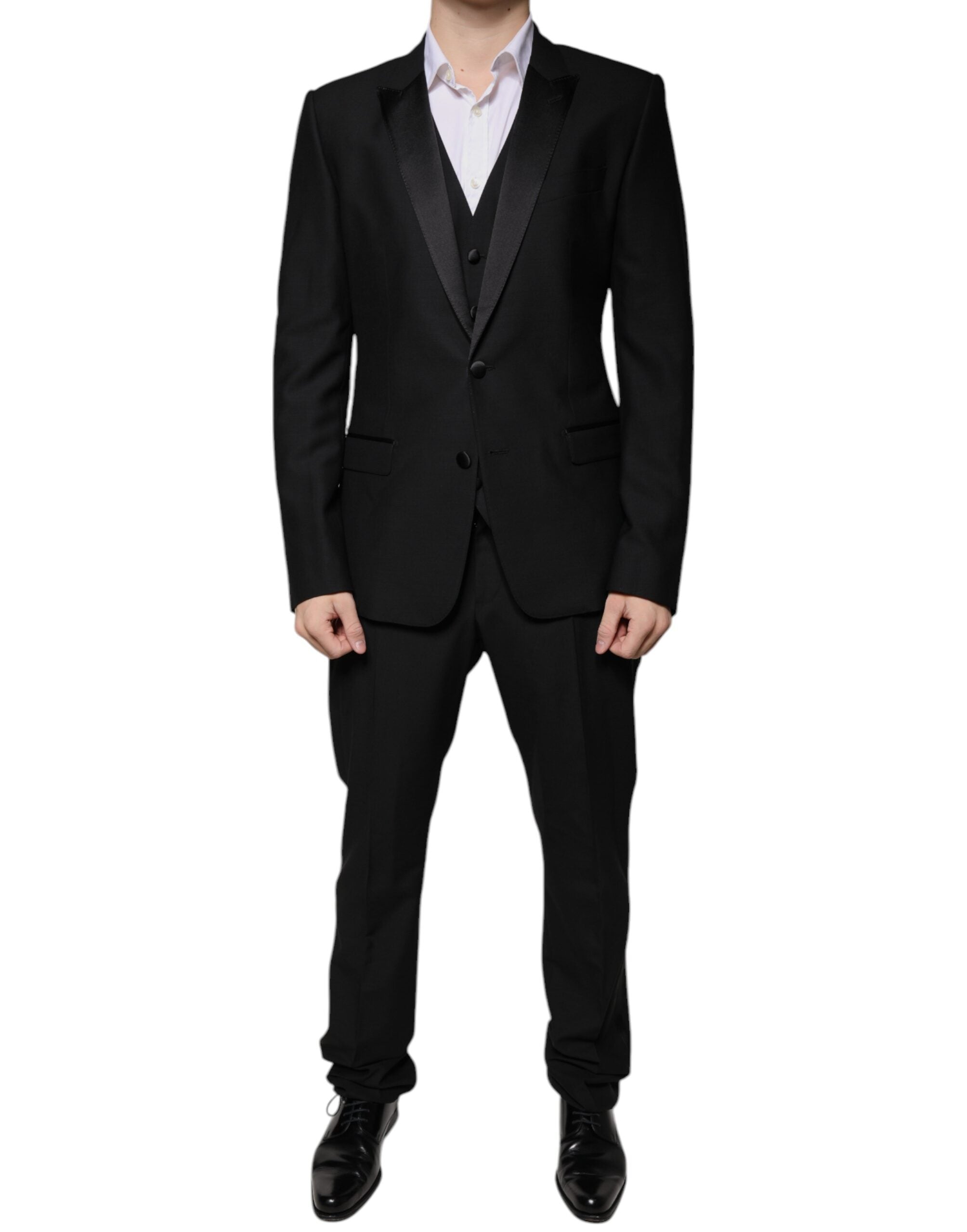 Outfito.ae