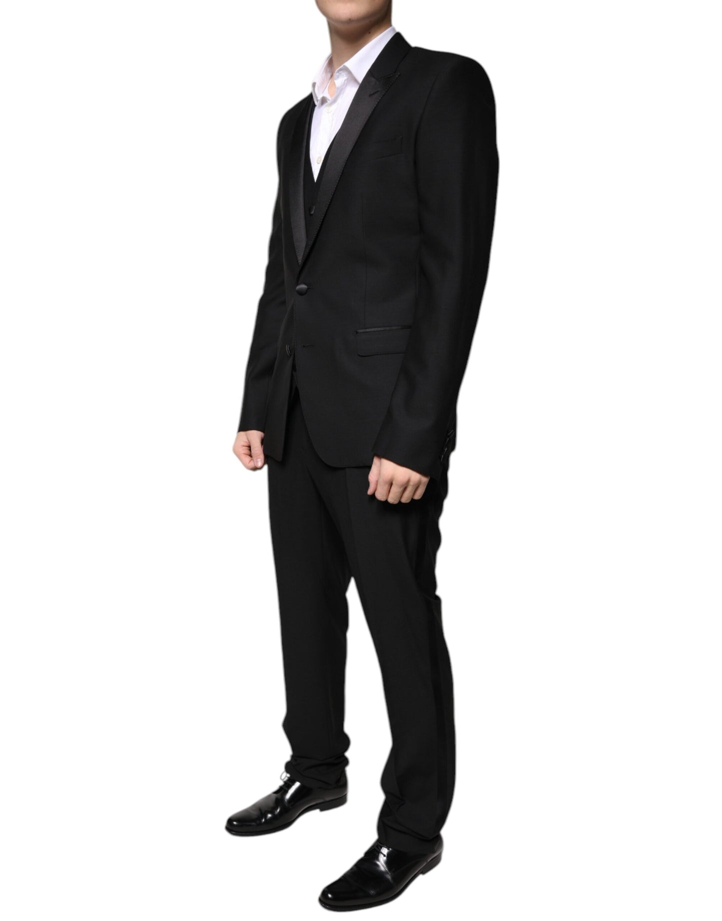 Outfito.ae