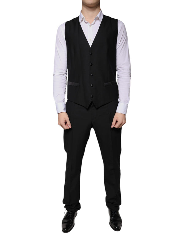 Outfito.ae