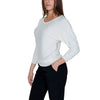 Outfito.ae