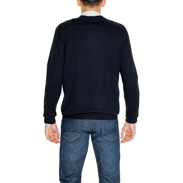 Outfito.ae