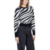 Outfito.ae