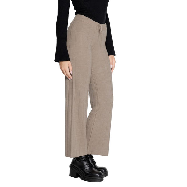 Outfito.ae
