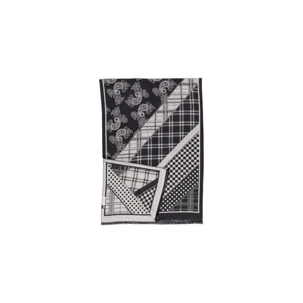 Outfito.ae