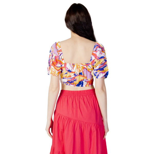 Outfito.ae