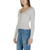 Outfito.ae