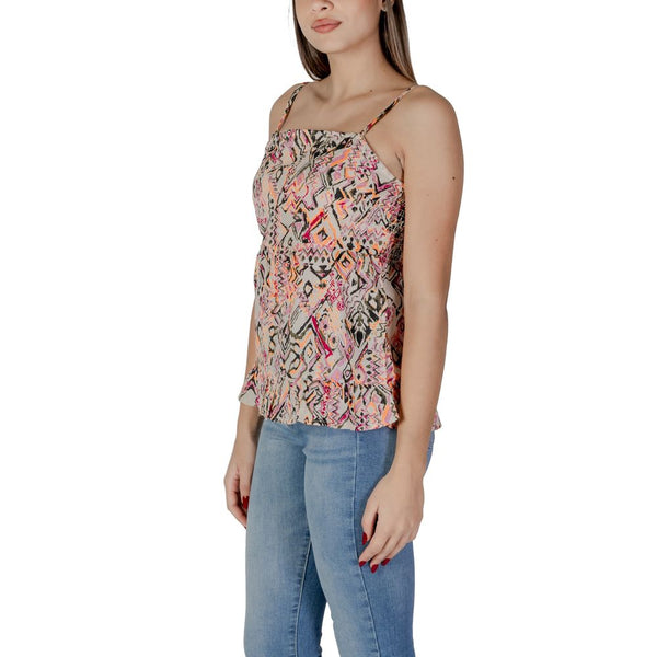 Outfito.ae