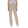 Outfito.ae