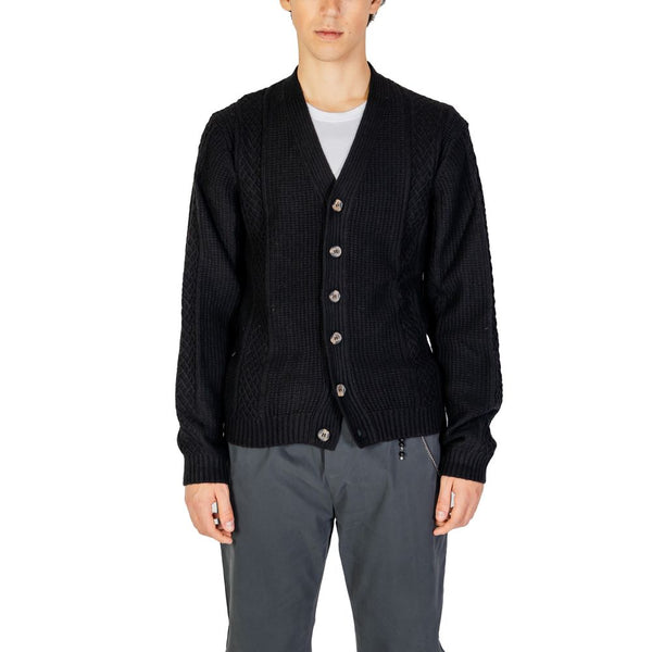 Hamaki-Ho Wool Outfito.ae