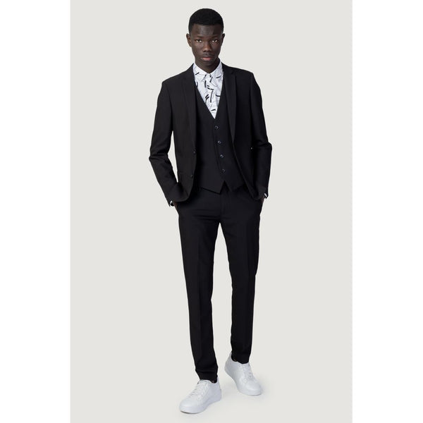 Outfito.ae