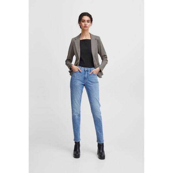 Outfito.ae
