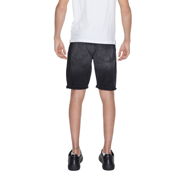 Outfito.ae