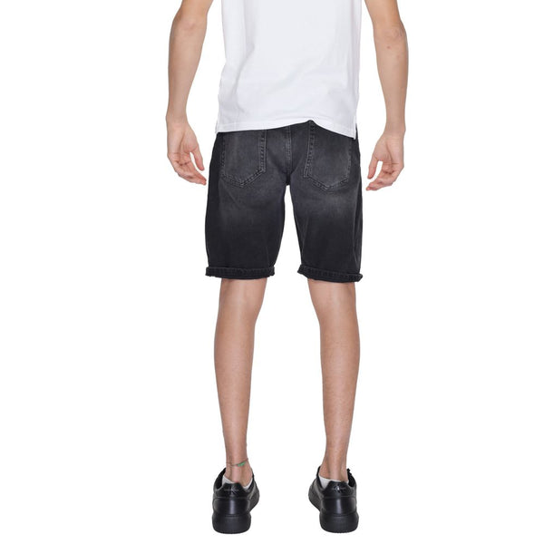 Outfito.ae