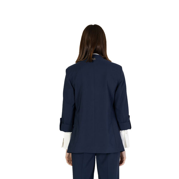 Outfito.ae
