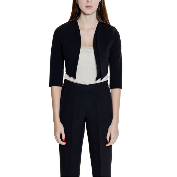 Rinascimento Outfito.ae