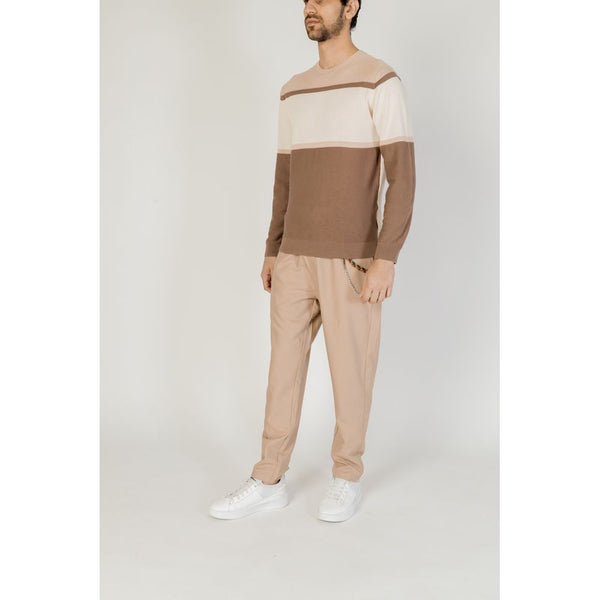 Outfito.ae