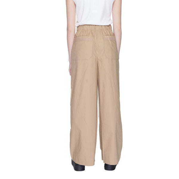 Outfito.ae