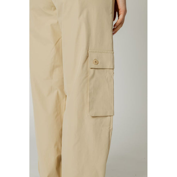 Outfito.ae