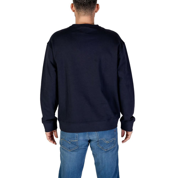 Outfito.ae