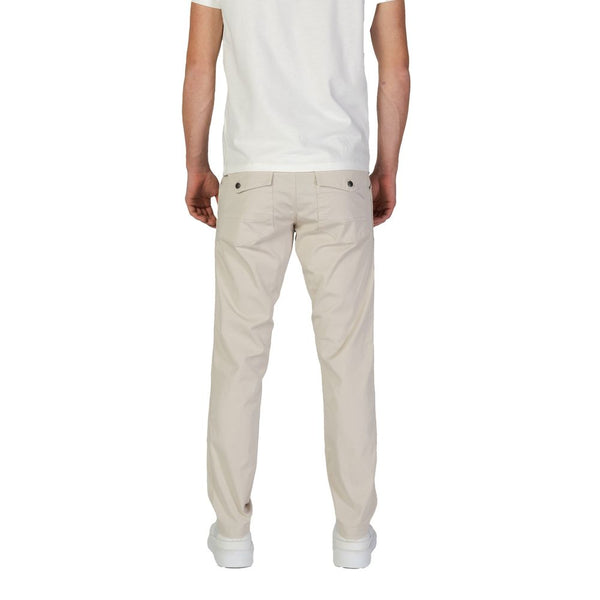 Outfito.ae