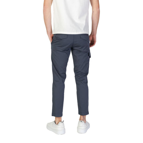 Outfito.ae