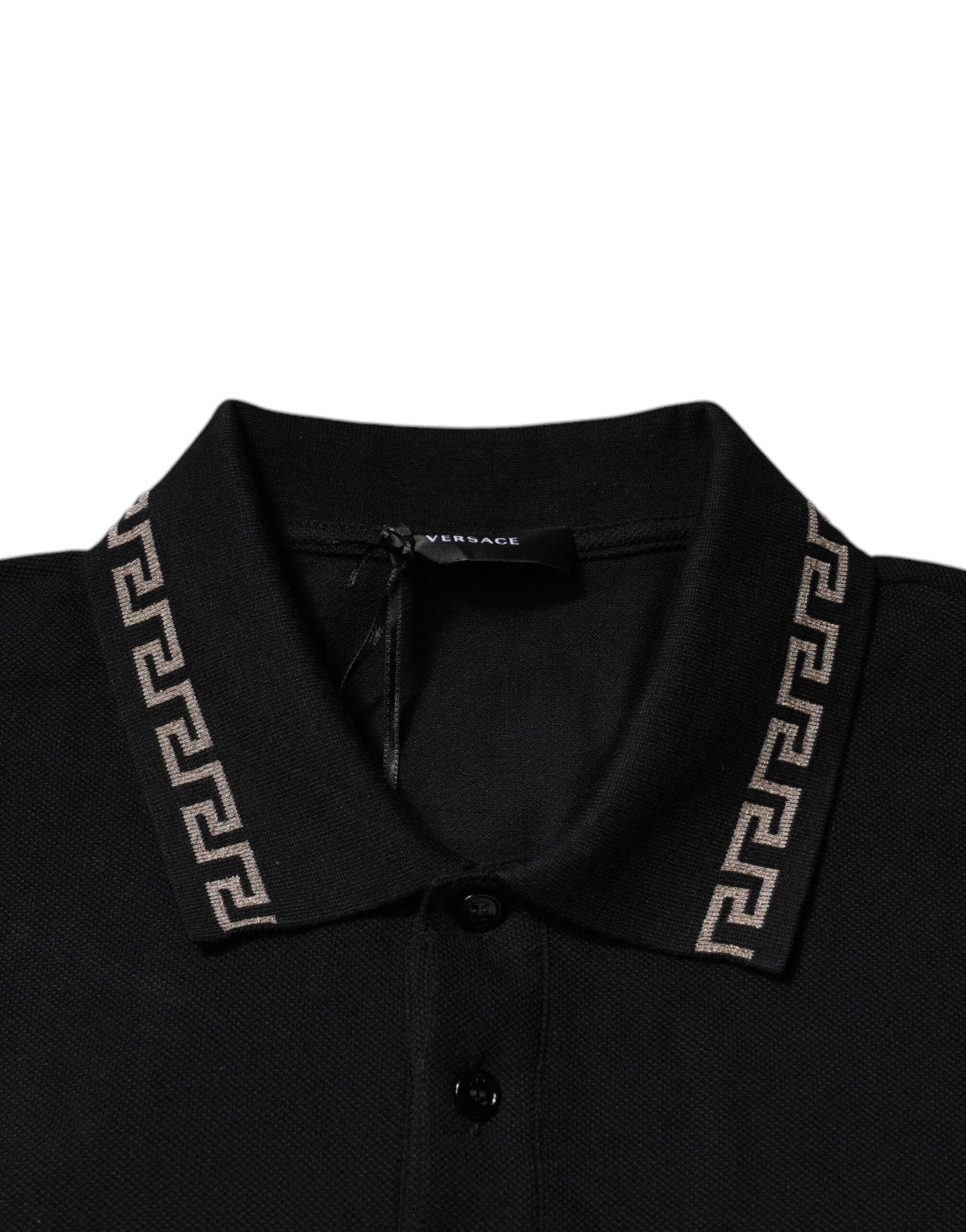 Outfito.ae