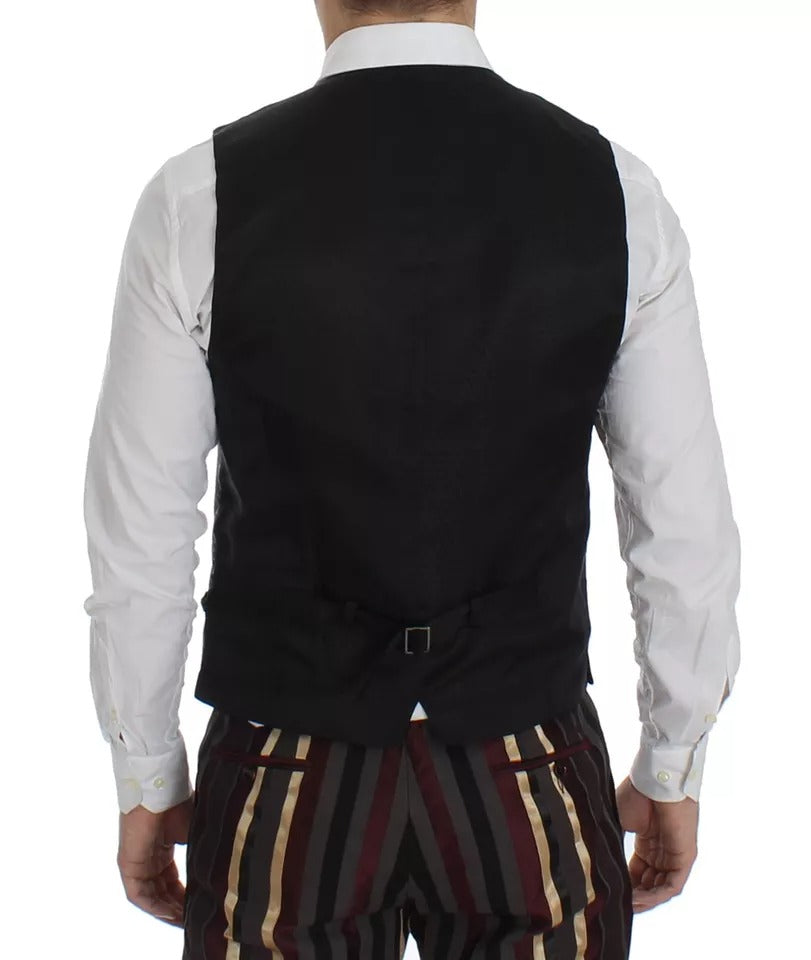 Outfito.ae