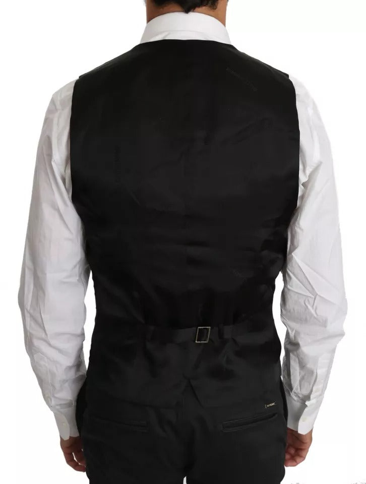 Outfito.ae